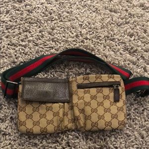 Authentic Gucci fanny pack♥️♥️